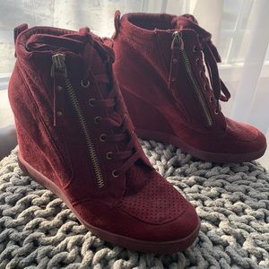 JustFab red sneaker booties size 10